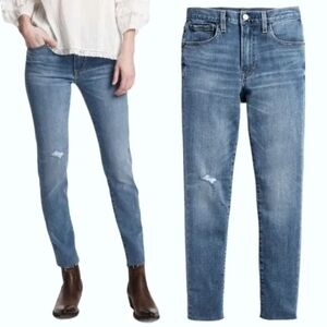 Frye Distressed Sienna Skinny Crop Mid Rise Jeans in Medium Wash Size 26